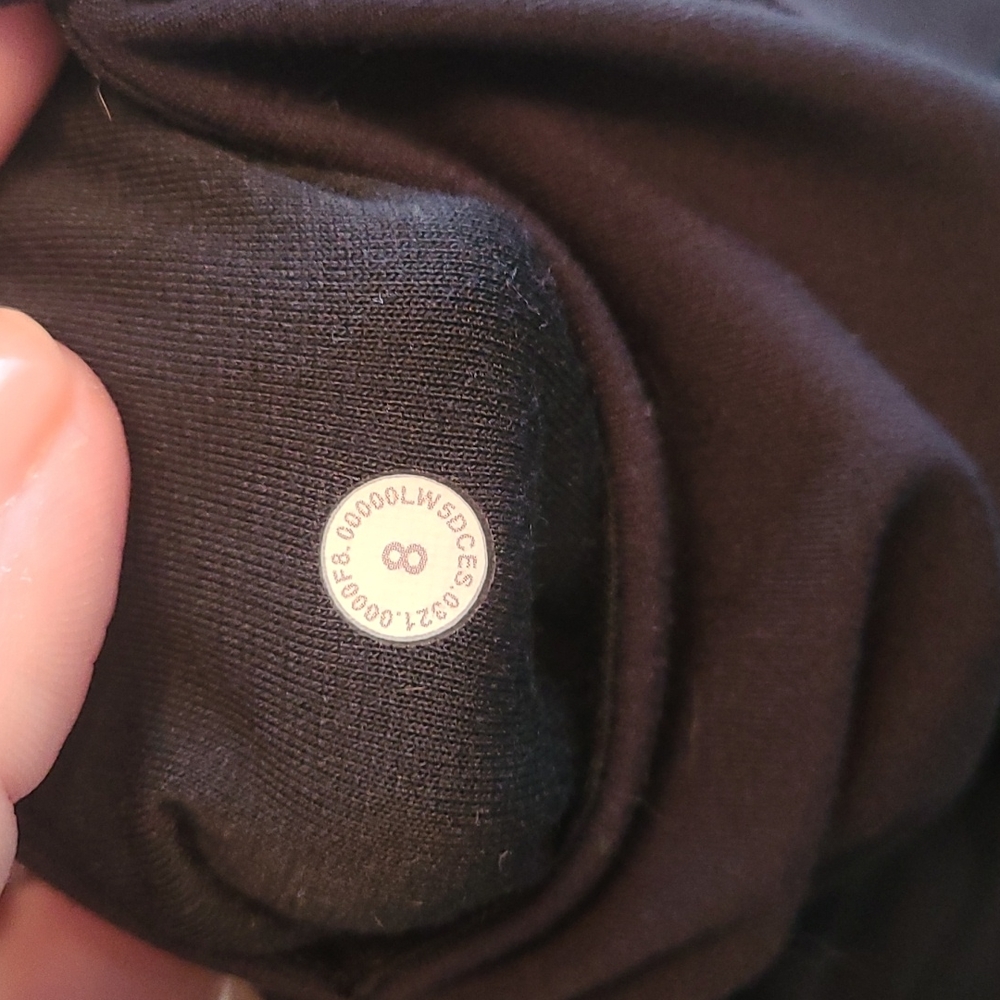 Lululemon black align legging with pockets 25" size 8